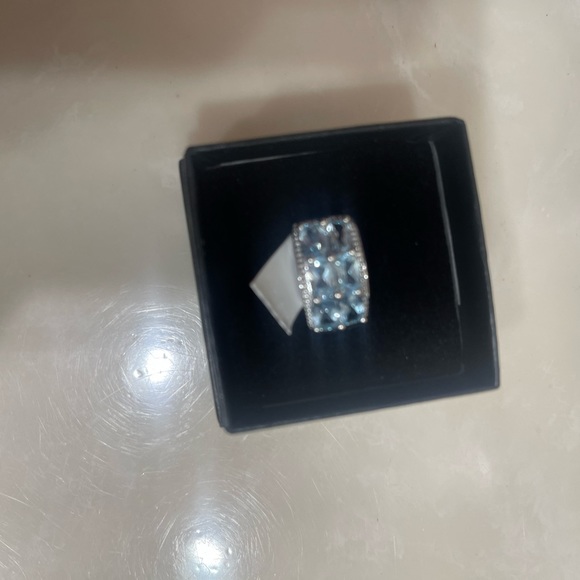 Sale‼️Sterling Silver Topaz Ladies' Ring- Size 7 - - Picture 7 of 12